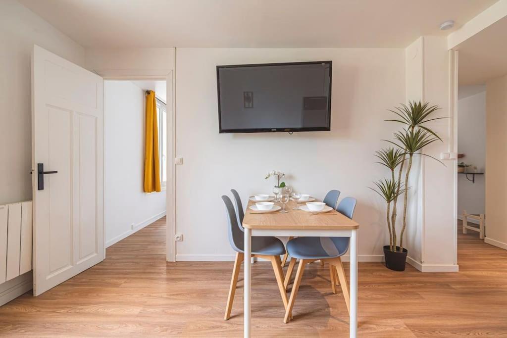 "Le Chaleureux" Appartement Pour 4 Personnes Isles-sur-Suippe Exteriör bild