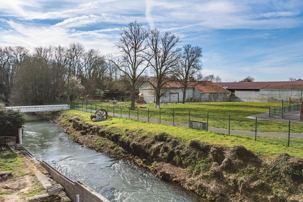 "Le Chaleureux" Appartement Pour 4 Personnes Isles-sur-Suippe Exteriör bild